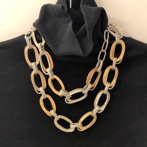 SALE!! NWOT Chico’s statement necklace